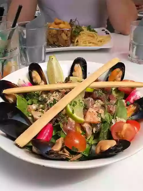 Le restaurant - Ô Beach - restaurant Marseille - restaurant plage marseille - bien manger Marseille
